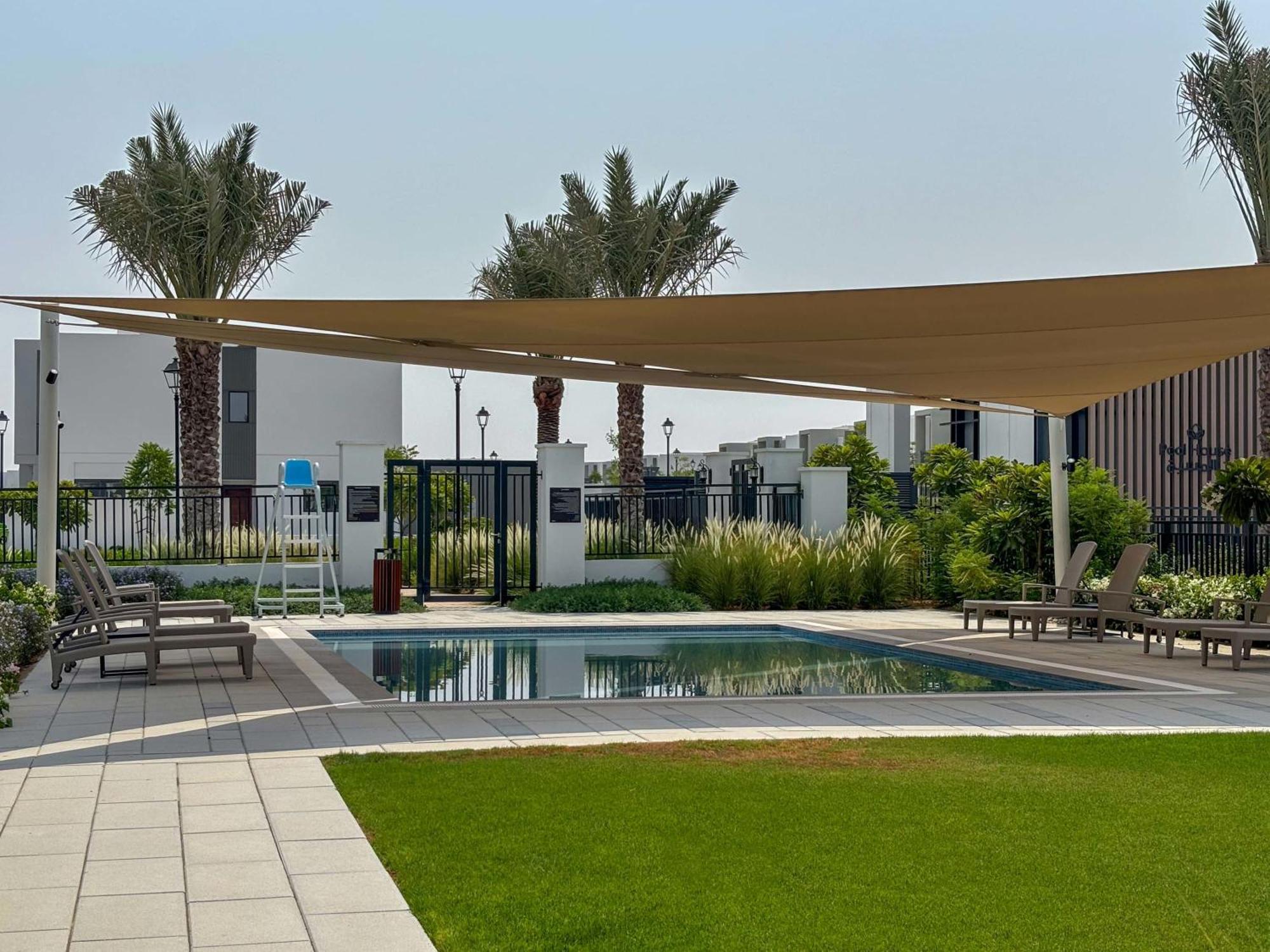 Frank Porter - La Rosa 6 Dubai Buitenkant foto